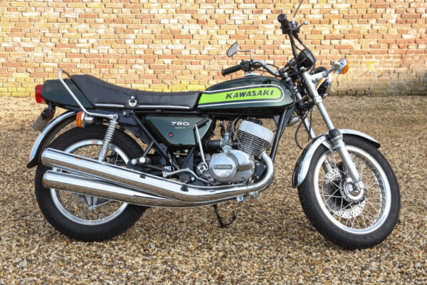 Kawasaki 750 Mach IV 1975
