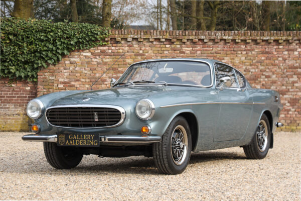 Volvo P1800E Coupe Overdrive “Skillfully restored with meticulous care” 1970